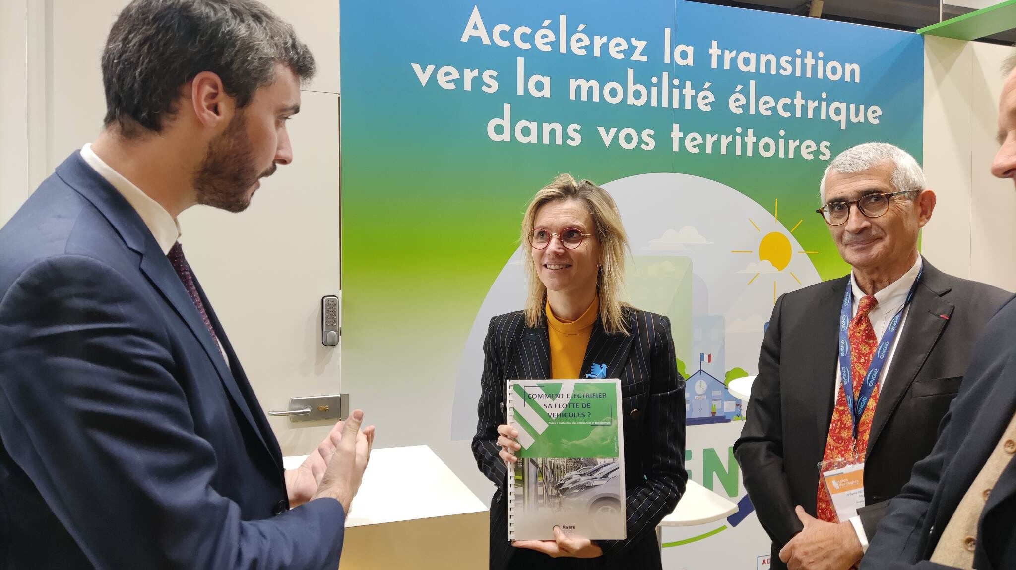Read more about the article Guide AVERE de l’électrification des flottes de véhicules